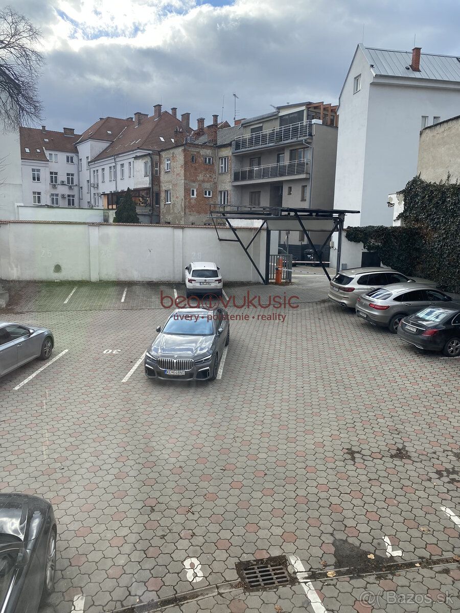 Typ: Obchodné priestory Ulica: Vrátna Obec: Košice-Staré Mes