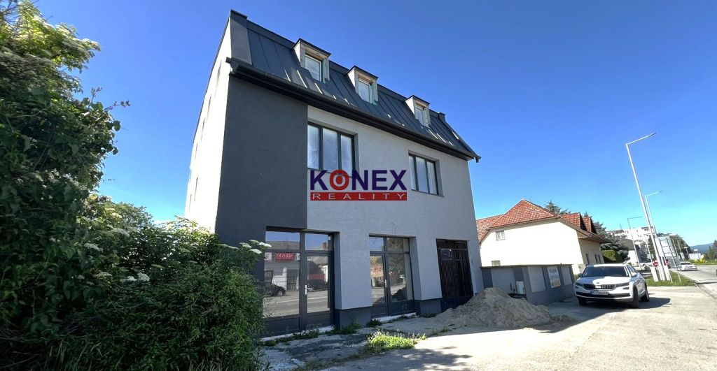 ID:9780
Ponúkame Vám na prenájom obchodné priestory v polyfu