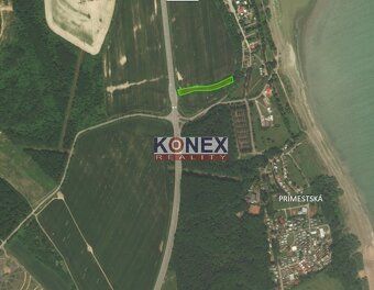 ID:9788
Ponúkame na predaj pozemok na Zemplínskej šírave:
 -