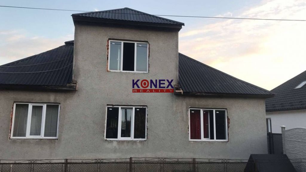 ID:9931 Ponúkame na predaj rodinný dom nachádzajúci sa v pok