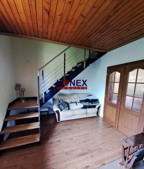 ID:2548 Ponúkame na predaj murovanú chatu v nádhernom prostr