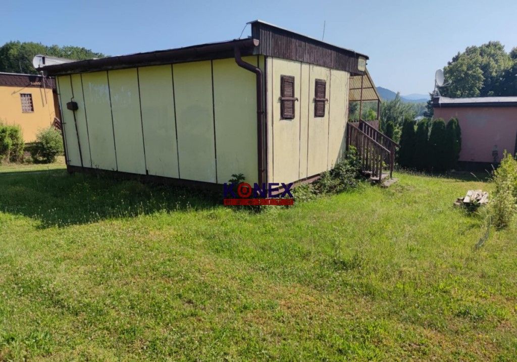 ID:2601
Ponúkame na predaj útulnú chatu v obľúbenej rekreačn