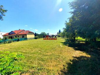 ID:2671
Ponúkame na predaj priestranný slnečný pozemok v Krá