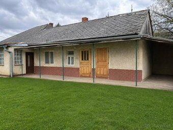 ID:3070
Ponúkame Vám na predaj rodinný dom v Krišovskej Lies