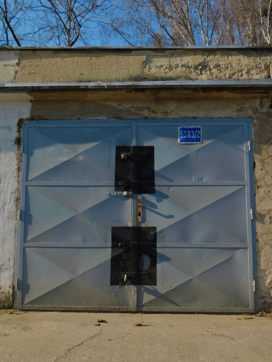 Predám garáž v lokalite Bratislava – Ružinov pri hotely Nivy