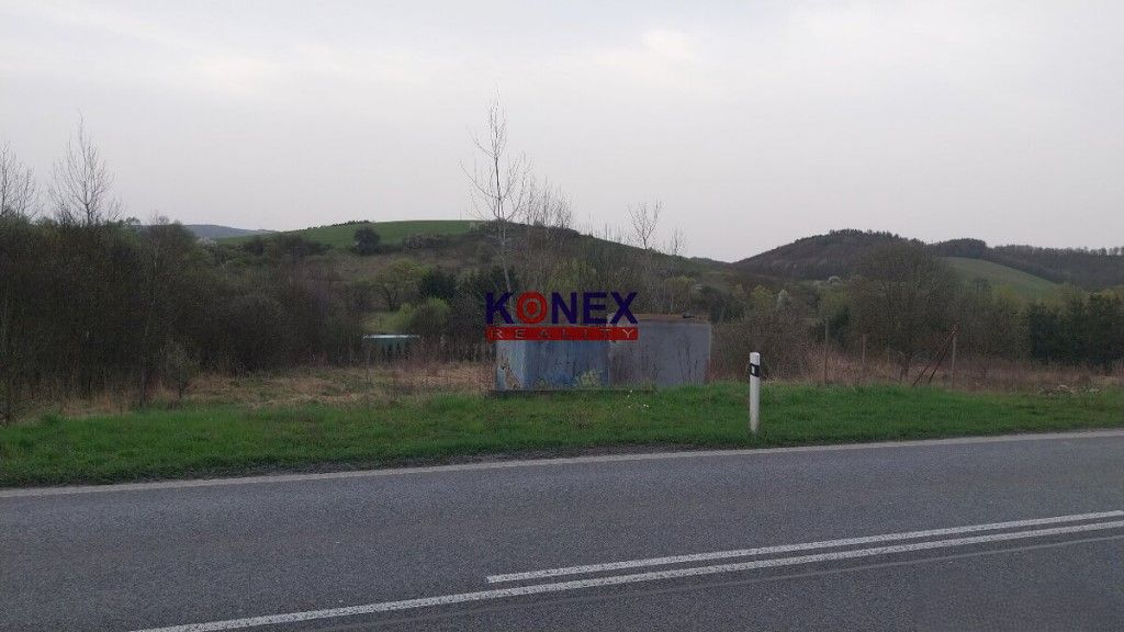 ID:3116
Ponúkame na predaj krásny pozemok určený na výstavbu