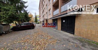 ID:3149
Ponúkame na predaj garáž v Medzilaborciach:
 - nachá
