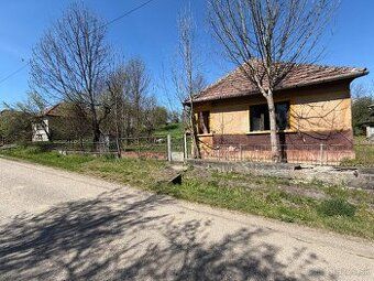 Ponúkame Vám na predaj v zastavanej časti obce Hídvegardó bu
