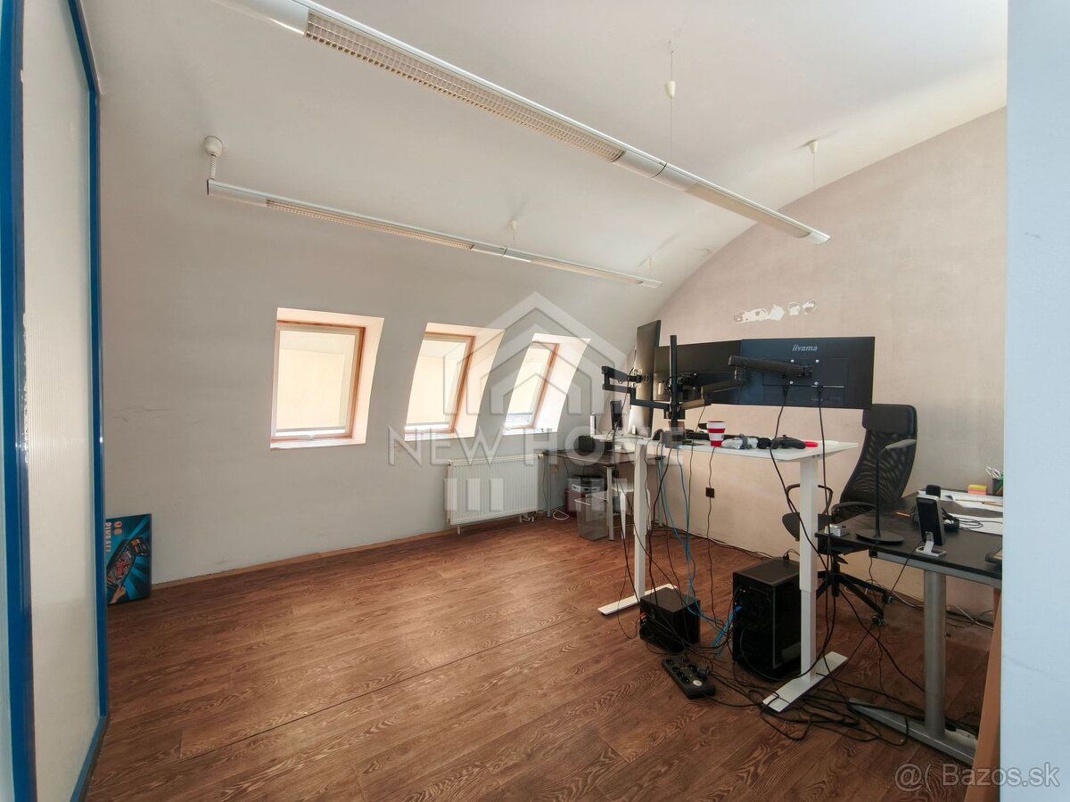 Ponúkame na prenájom kancelársky priestor o výmere 50 m2. Na