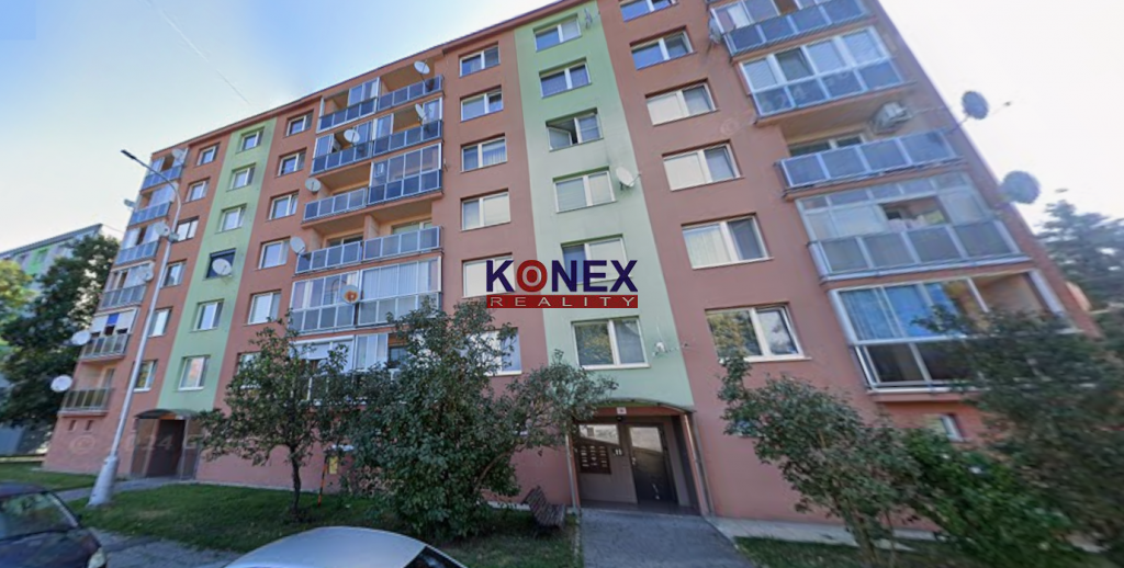 ID:3257
Ponúkame na predaj garsónku v Strážskom:
 - nachádza