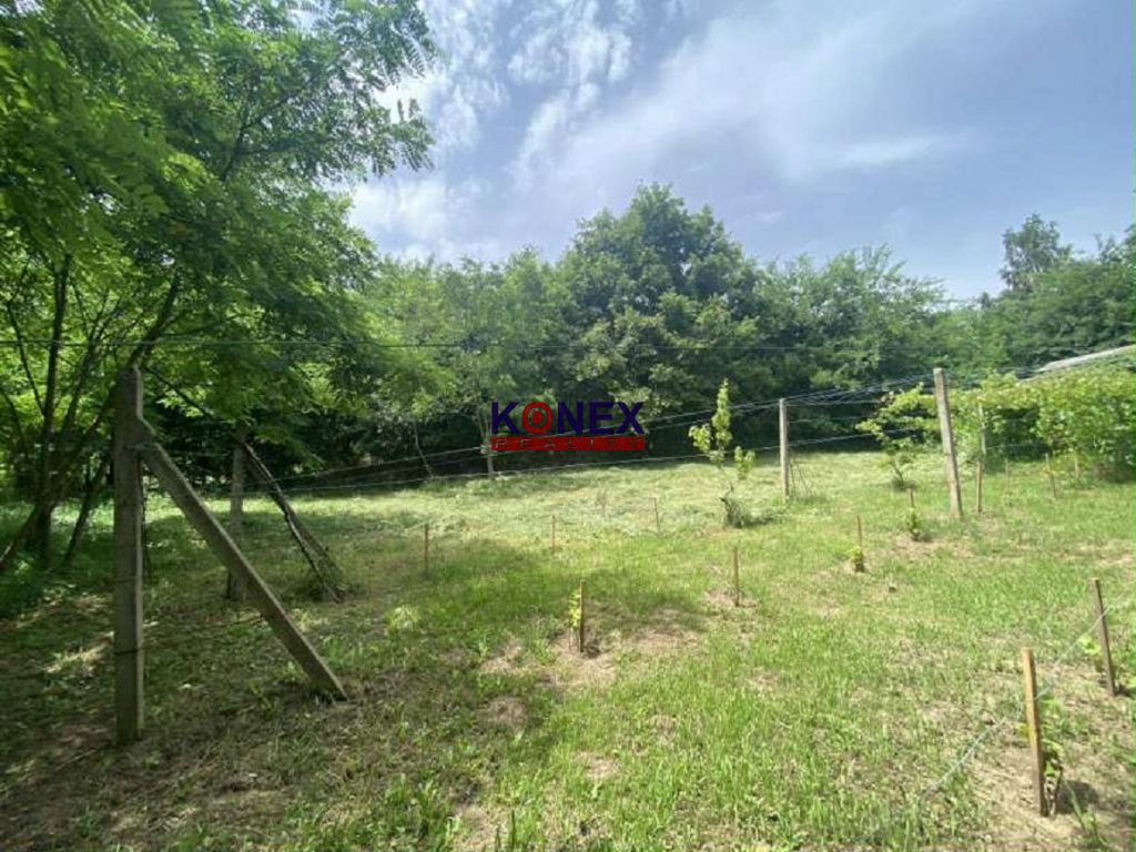 ID:3305
Ponúkame na predaj rekreačnú záhradku v Kráľovskom C