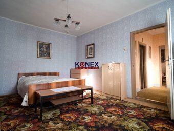 ID:3344
Ponúkame na predaj zachovalý gazdovský dom v pokojne