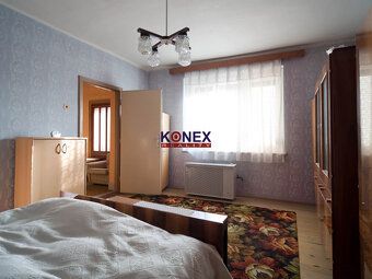 ID:3344
Ponúkame na predaj zachovalý gazdovský dom v pokojne