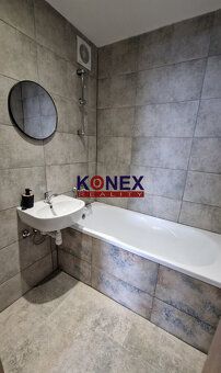 ID:3448
Ponúkame na predaj kompletne zrekonštruovaný 3-izbov