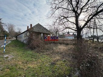 ID:3510
Ponúkame na predaj starší rodinný dom v pokojnej obc