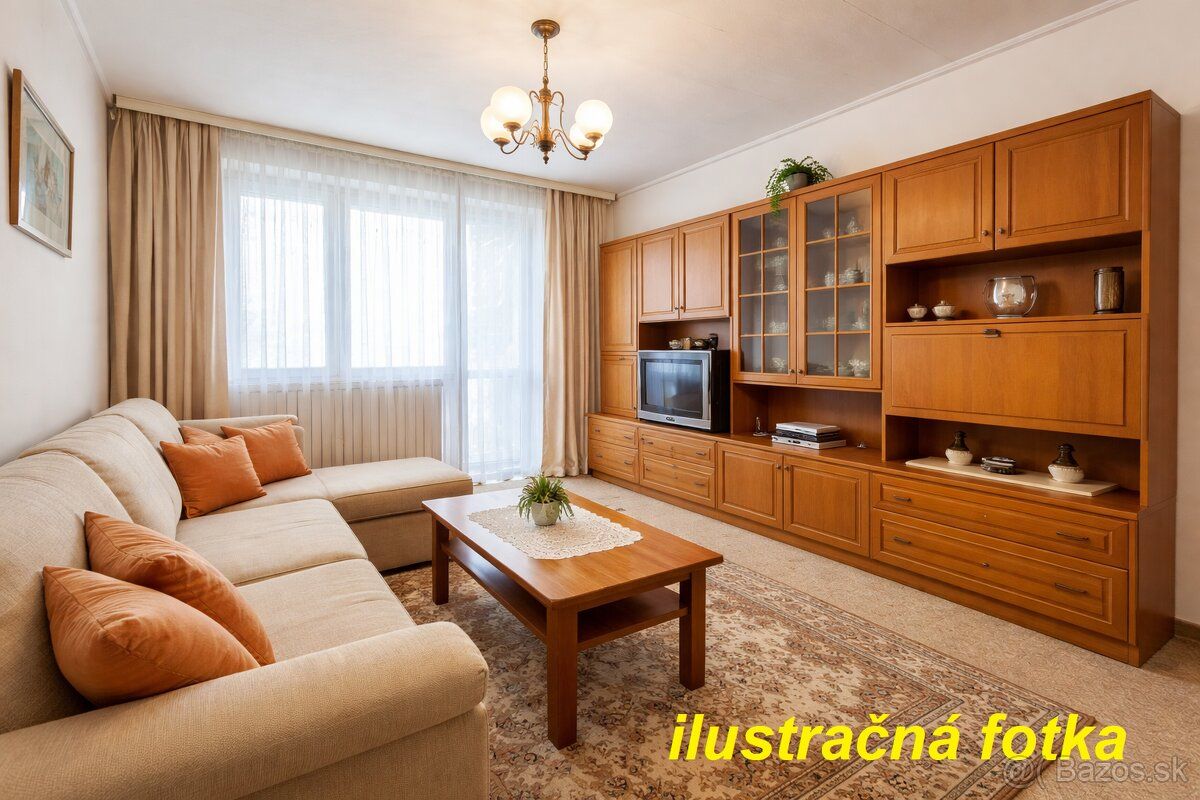 ID:3562
Ponúkame na predaj priestranný 4-izbový byt vo Vrano