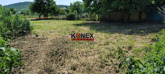 ID:3637
Ponúkame na predaj pozemok v obci Hraň:
 - nachádza 