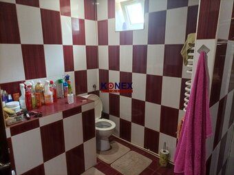 ID:3657
Ponúkame na predaj rodinný dom v meste Sečovce:
 - r