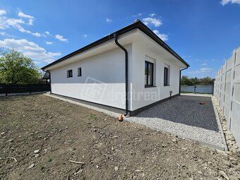 Moderná 4 izbová novostavba v štandartde s výhľadom na rybní