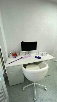 We rent out an excellent dental clinic in the very center of Bratislava