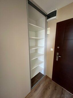 Ponúkam na prenájom kompletne rekounštrovaný, čiastočne zari