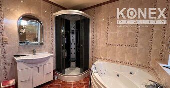 ID:3837 We offer for sale a spacious two-generation family house located on Pavla Horova…