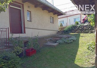 ID:3883
We offer for sale a cozy cottage house located