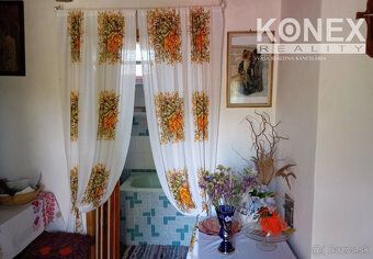 ID:3883
We offer for sale a cozy cottage house located