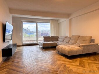 Looking for spacious living in Trenčín that offers comfort of a family home and benefits of an urban apartment?