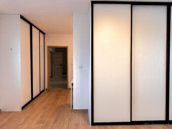 Looking for spacious living in Trenčín that offers comfort of a family home and benefits of an urban apartment?