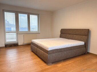 Looking for spacious living in Trenčín that offers comfort of a family home and benefits of an urban apartment?