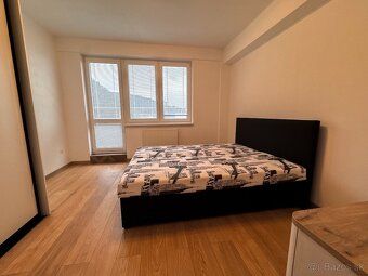 Looking for spacious living in Trenčín that offers comfort of a family home and benefits of an urban apartment?