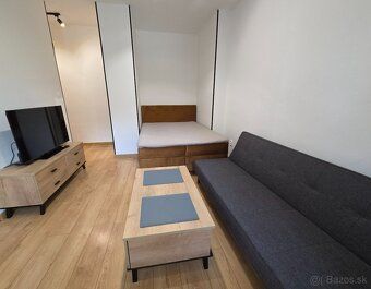 We offer for short-term rental fully furnished renovated apartment in the center of Banská Bystrica.