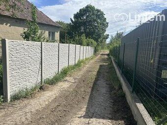 Тип: Ділянка для котеджів Місцевість: Серед 
ДІЛЯНКА 4 568 м² |