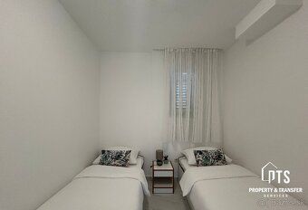 Building with 6 apartments and sea view on the south side of Ciovo Island