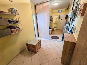 Hľadáte moderné, svetlé a kompletne pripravené bývanie v jed