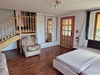 RE/MAX Real Estate Agency offers for rent a two-generation family house in Nitra