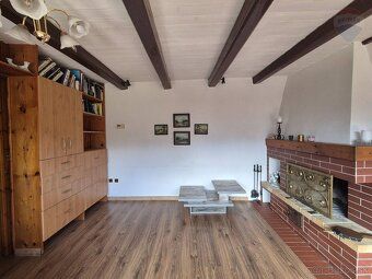 RE/MAX Real Estate Agency offers for rent a two-generation family house in Nitra