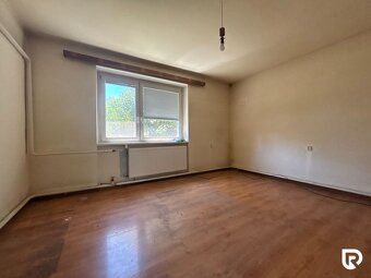 RADO Reality offers for sale a family house with land in o