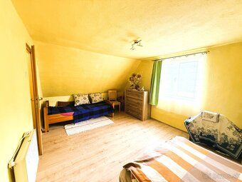 Leaders & Partners Real Estate offers for sale in exclusive representation a brick cottage…