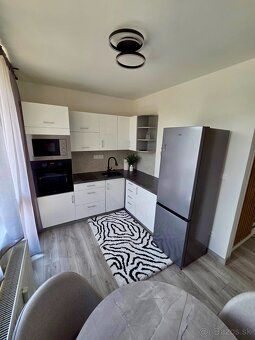 Hello! I offer for rent a spacious (44 sqm) 1-bedroom apartment with