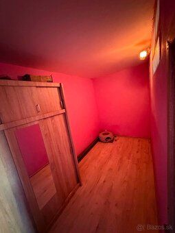 For sale 1-bedroom apartment in private ownership.