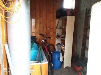 We offer for sale a family house in the village of Sikenička.