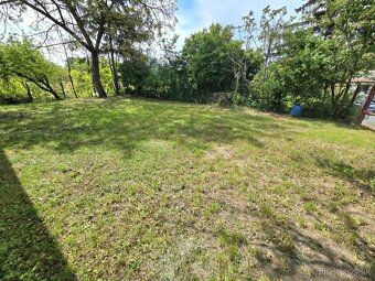 We offer for sale a family house in the village of Sikenička.