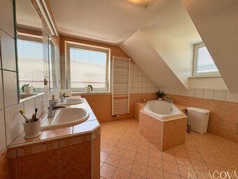 We offer for sale a large family house with beautiful garden in quiet part of village…