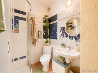 Type: Family house Village: Banská Štiavnica Realitní Očko offers for sale SPACIOUS FAMILY HOUSE IN BANSKÁ…