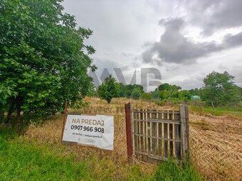 Nabízíme k prodeji pozemek vhodný ke stavbě rodinného domu