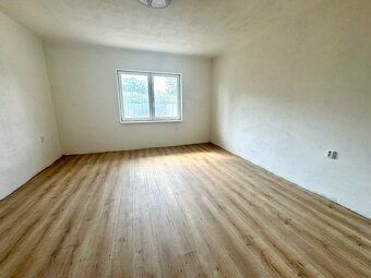 Looking for peaceful living in nature, far from city noise, but