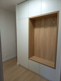 Dvojizbový, novo zrekonštruovaný, klimatizovaný, plne zariad