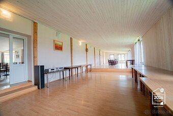 Realitní kancelář TOBI Real vám nabízí k prodeji prostornou nemovitost v obci Spišský Hrhov, která dříve sloužila…
